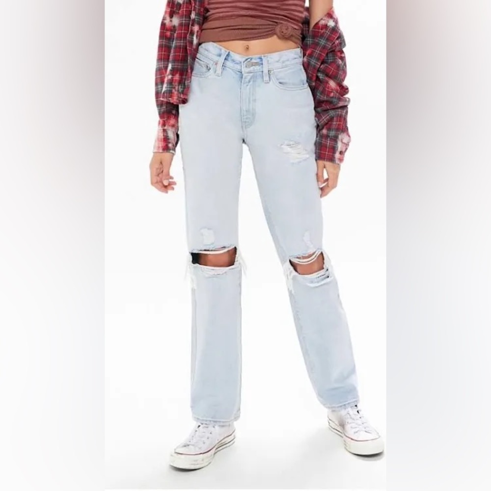 UO BDG bootcut light wash ripped jeans